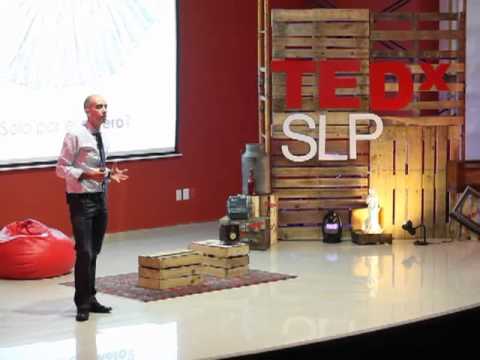 TEDxSLP - Marco Ayuso - Marketing con corazón - UCsT0YIqwnpJCM-mx7-gSA4Q