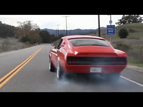 New vs . "Old" :2015 Mustang GT vs Classic Recreations "Villain" - /TUNED - UC5rBpVgv83gYPZ593XwQUsA