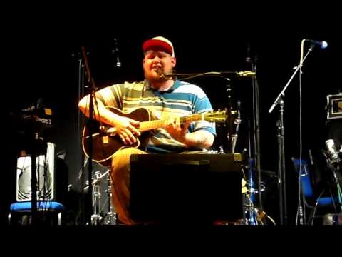 Rag'n'Bone Man (aka Rory Graham) @ Framfield Memorial Hall - Hi Heel Sneakers