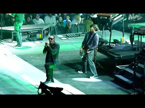 Linkin Park - From The Inside (Madison Square Garden 2011) HD