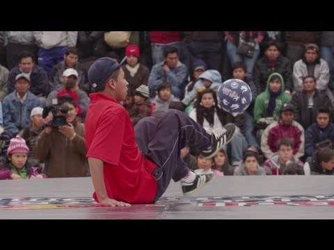 Freestyle Juggling Contest - Red Bull Street Style Bolivia - UCblfuW_4rakIf2h6aqANefA