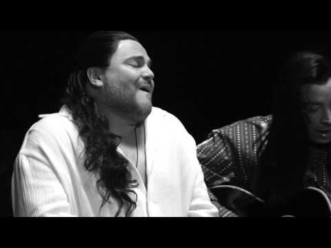 Jimmy Fallon & Jack Black Recreate "More Than Words" Music Video - UC8-Th83bH_thdKZDJCrn88g