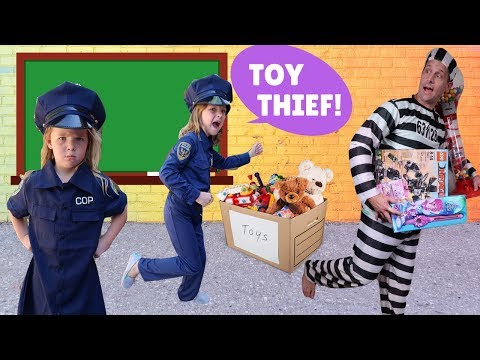 Silly Teacher at Toy School with Addy and Maya - UC8MR0wSTbzs5Yo7DgP04P-w
