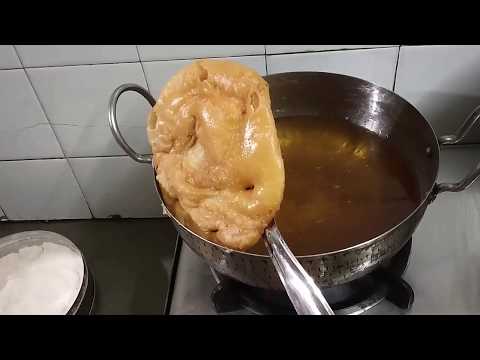 How to make Pakwan | Sindhi Pakwan Recipe | Mom's Kitchen Recipes