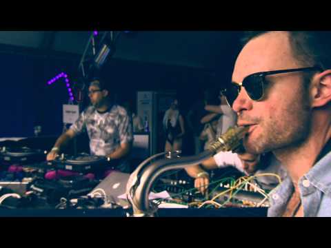 Red D feat. Lady Linn, Gustaph & Saxman at Tomorrowland 2012 - UCsN8M73DMWa8SPp5o_0IAQQ