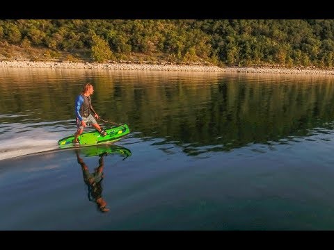 JetSurf Cruising with DJI Phantom4 - UCTs-d2DgyuJVRICivxe2Ktg