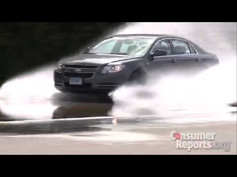 Safeguard against hydroplaning: Advice | Consumer Reports - UCOClvgLYa7g75eIaTdwj_vg