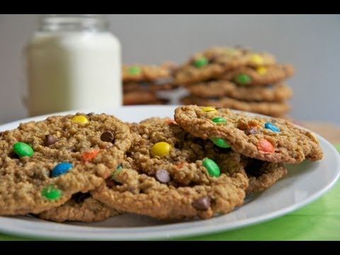 Easy Monster Cookies Recipe - UCubwl8dqXbXc-rYE8MOSUnQ