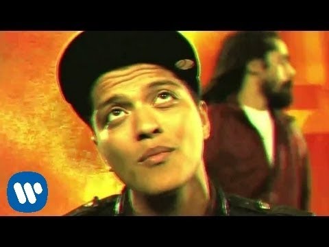 Bruno Mars - Liquor Store Blues ft. Damian Marley [OFFICIAL VIDEO] - UCGZXYc32ri4D0gSLPf2pZXQ