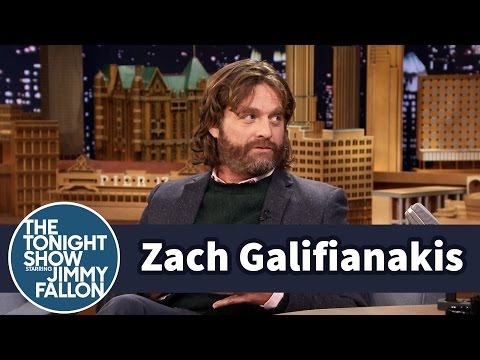 Zach Galifianakis Hates Red Carpets, Loves Blowing Smoke - UC8-Th83bH_thdKZDJCrn88g