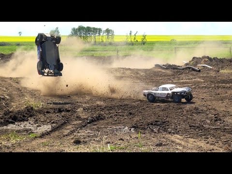 RC ADVENTURES - Losi 5T 4x4 Truck "Drift to Drop to Jump" Track testing - UCxcjVHL-2o3D6Q9esu05a1Q