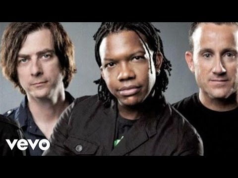Newsboys - In The Hands Of God (Slideshow) - UCfyKN6ZnIMDiAC2688qO0Zg