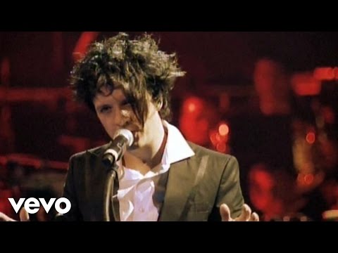 Indochine - Pink Water (Live à l'Opéra de Hanoï 2006) - UCRviBuIq7NHYrQ4PlEfof7w