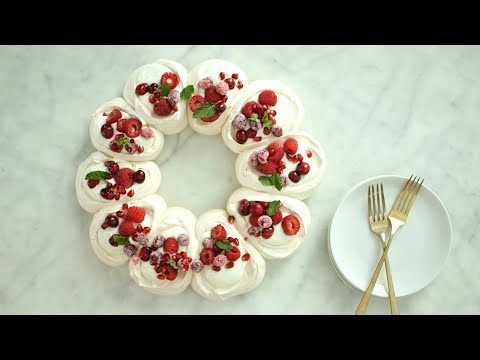 Pavlova Wreath- Everyday Food with Sarah Carey - UCl0kP-Cfe-GGic7Ilnk-u_Q