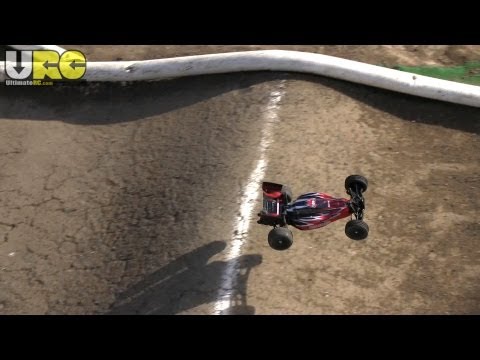 Redcat Twister XB BL @ the  track, new rear tires, no music - UCyhFTY6DlgJHCQCRFtHQIdw