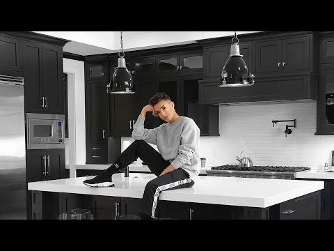 EMPTY HOUSE TOUR 2018! - UCucot-Zp428OwkyRm2I7v2Q