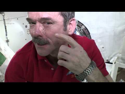 Can You Cry In Space? | Video - UCVTomc35agH1SM6kCKzwW_g