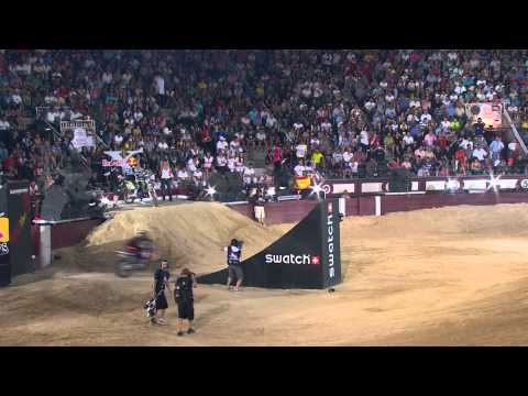 Top 5 Tricks - Red Bull X-Fighters World Tour - Madrid - UCblfuW_4rakIf2h6aqANefA