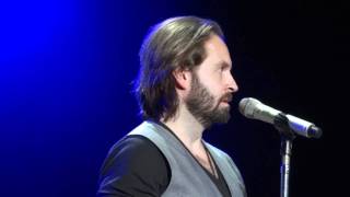 Alfie Boe - First Time Ever I Saw Your Face - Live at Preston Guild Hall 3/2/2012