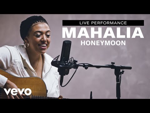 Mahalia - "Honeymoon" Live Performance | Vevo - UC2pmfLm7iq6Ov1UwYrWYkZA