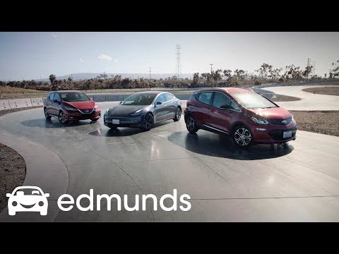 Electric Trio: The Chevrolet Bolt, Nissan Leaf and Tesla Model 3 Square Off |  Edmunds - UCF8e8zKZ_yk7cL9DvvWGSEw