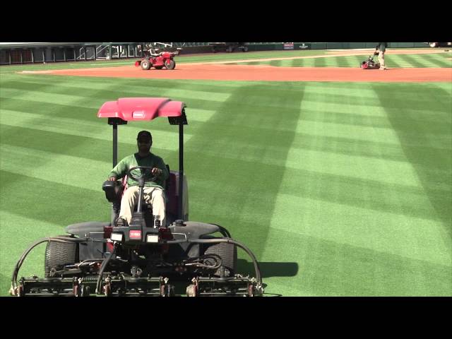 How Do They Mow Designs In Baseball Fields?