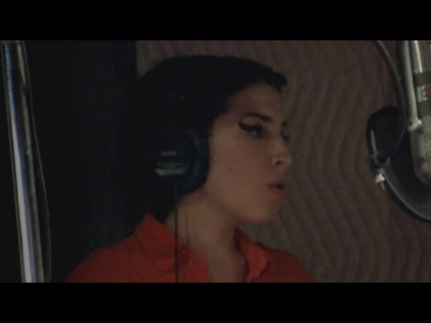 See the Moment Amy Winehouse Recorded 'Back to Black' With Mark Ronson - UCdtXPiqI2cLorKaPrfpKc4g