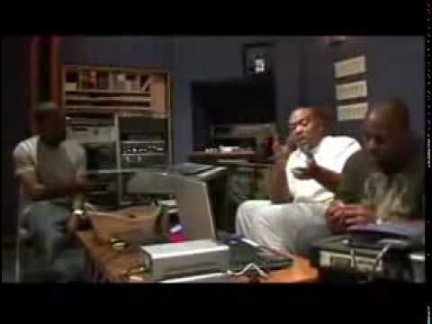 Kanye West & Timbaland In The Studio Working On "Stonger"