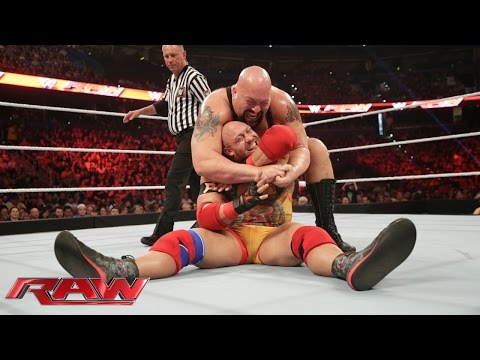 Ryback vs. Big Show – Intercontinental Championship Match: Raw, Aug. 31, 2015 - UCJ5v_MCY6GNUBTO8-D3XoAg