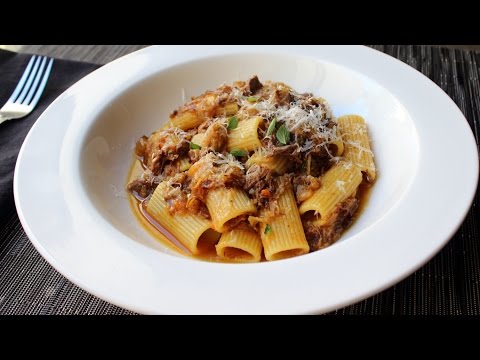 Pasta alla Genovese - Rigatoni with Genovese-Style Meat Sauce - UCRIZtPl9nb9RiXc9btSTQNw