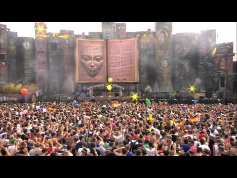 Hardwell ft  D MC at Tomorrowland 2012 - UCsN8M73DMWa8SPp5o_0IAQQ