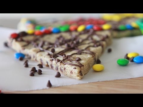 How to Make A Giant Cookie Cake ~ Soft n Chewy Recipe - UCubwl8dqXbXc-rYE8MOSUnQ