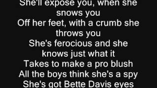 Kim Carnes - Bette Davis Eyes - Lyrics - 1981