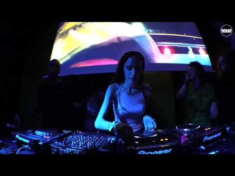 Betty Boiler Room x Generator Paris DJ Set - UCGBpxWJr9FNOcFYA5GkKrMg