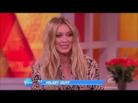 Hilary Duff Sparks The View 2015 06 19 - UCGafaWLVnxP2JYiKdvJGDdQ