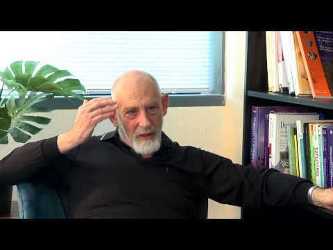 Leonard Susskind - Why does mathematics work? - Differential Equations in Action - UCBVCi5JbYmfG3q5MEuoWdOw