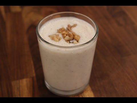 Banana Smoothie | Sanjeev Kapoor Khazana - UCmoX4QULJ9MB00xW4coMiOw