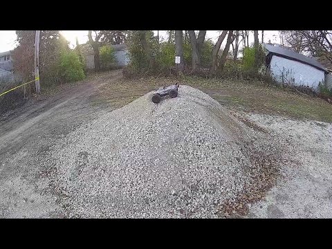 ARRMA - Outcast 6S BLX - Rock Pile Jumps (on 4S) - UCe7miXM-dRJs9nqaJ_7-Qww