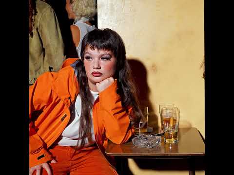 Lola Young - Semantic Satiation (Slowed + Reverb)