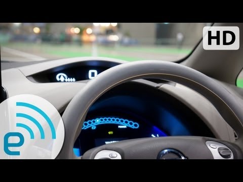 Nissan's autonomous Leaf at CEATEC 2013 | Engadget - UC-6OW5aJYBFM33zXQlBKPNA