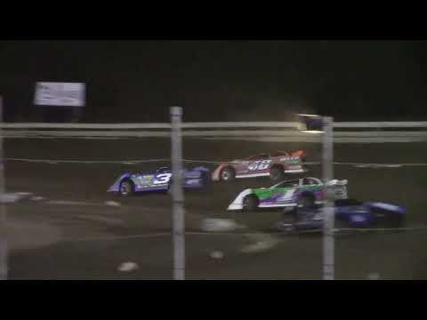 Hummingbird Speedway (9-10-22): Carns Powersports/Mountain Extreme Super Late Model Feature - dirt track racing video image