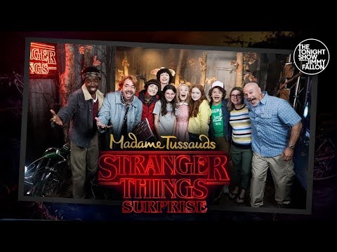 Stranger Things Cast Surprises Fans at Madame Tussauds Wax Museum - UC8-Th83bH_thdKZDJCrn88g