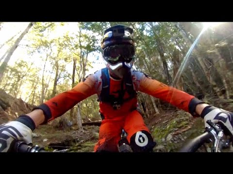 Freeride Mountain Bike POV in New Zealand - Through My Eyes w/ Aaron Chase - UCblfuW_4rakIf2h6aqANefA