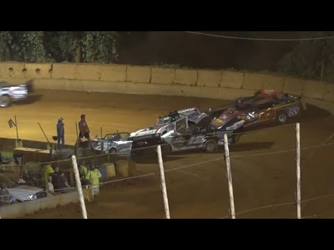 602 Thunder Series at Winder Barrow Speedway August 27th 2022 - dirt track racing video image