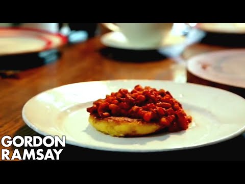 Homemade Spicy Baked Beans with Potato Cakes | Gordon Ramsay - UCIEv3lZ_tNXHzL3ox-_uUGQ