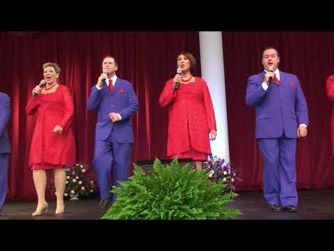 Epcot Voices of Liberty 4th of July Full Concert - Independence Day, Walt Disney World - UCe-gHr2O_LP7t0YJYHZQZlg