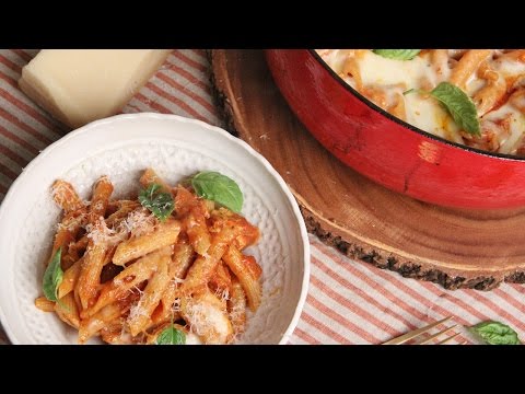 One Pot Chicken Parm Pasta | Episode 1135 - UCNbngWUqL2eqRw12yAwcICg