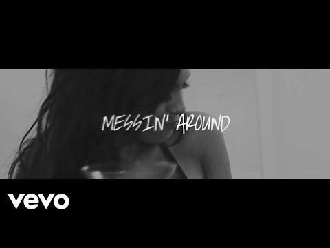 Pitbull, Enrique Iglesias - Messin' Around (Lyric Video) - UCVWA4btXTFru9qM06FceSag