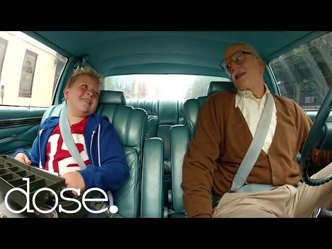 Johnny Knoxville and the Kid from Bad Grandpa on dose - UCsert8exifX1uUnqaoY3dqA
