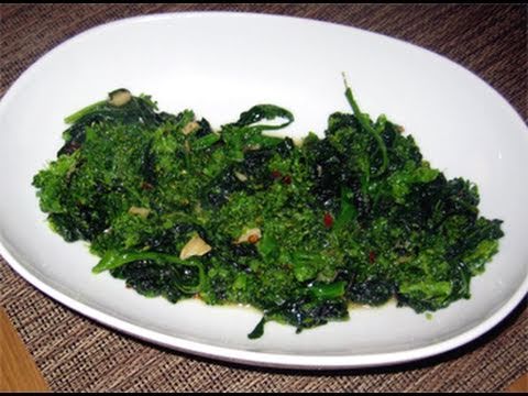 Broccoli Rabe - Laura Vitale "Laura In The Kitchen" Episode 2 - UCNbngWUqL2eqRw12yAwcICg